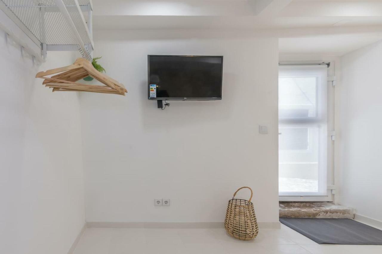 Cascais Center Minihouse For 2 - 3Min From The Sea Apartment Exterior photo